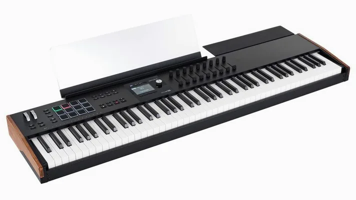 Arturia KeyLab 88 mk3 Black, zijaanzicht, foto 2
