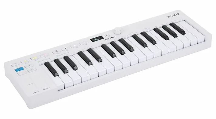 Arturia KeyStep mk2, pads en regelaars, foto 3