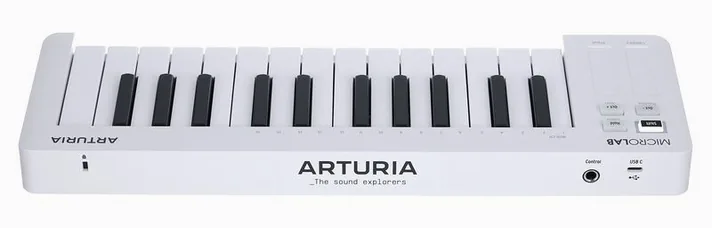 Arturia MicroLab Mk3 White, schuin van boven, foto 4