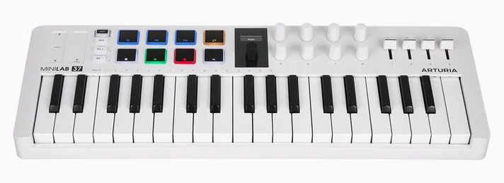 Arturia MiniLab 37 White, vooraanzicht, foto 2