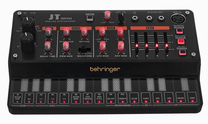 Behringer JT Mini, schuin van boven, foto 2