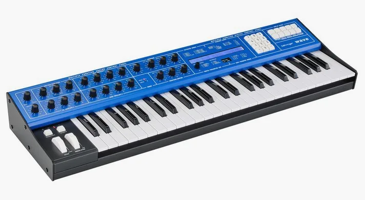 Behringer Wave, regelaars en knoppen, foto 3