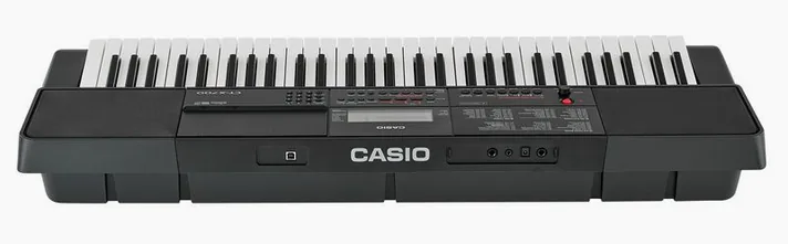 Casio CT-X700, schuin van boven, foto 4