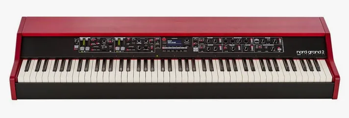 Clavia Nord Grand 2, klavier en regelaars, foto 2