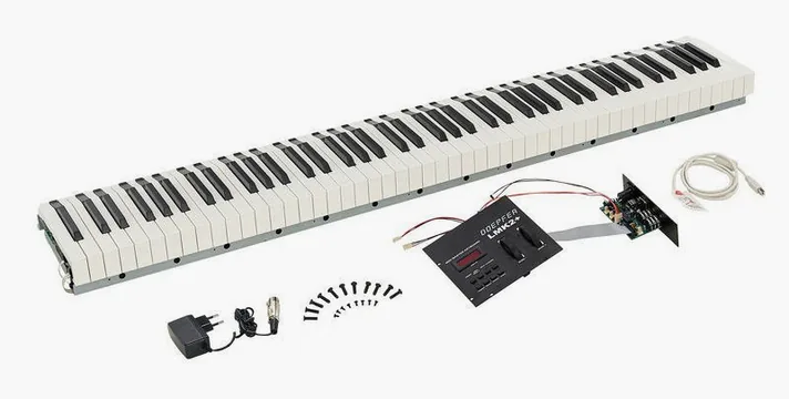 Doepfer LMK2+ 88 GH without Case, pads en regelaars, foto 3