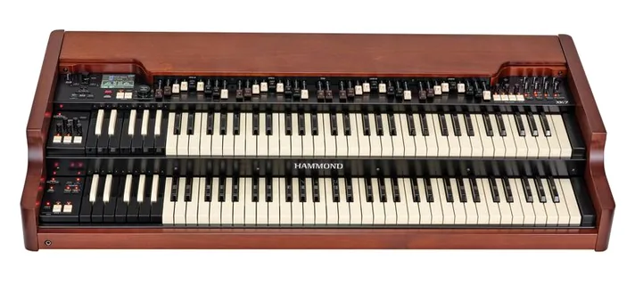 Hammond XK-7D, vooraanzicht, foto 2