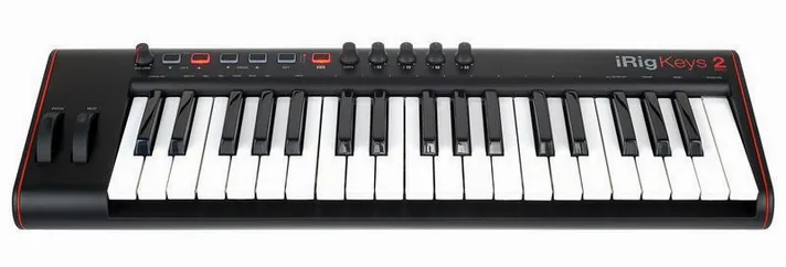 IK Multimedia iRig Keys 2 Pro, schuin van boven, foto 2