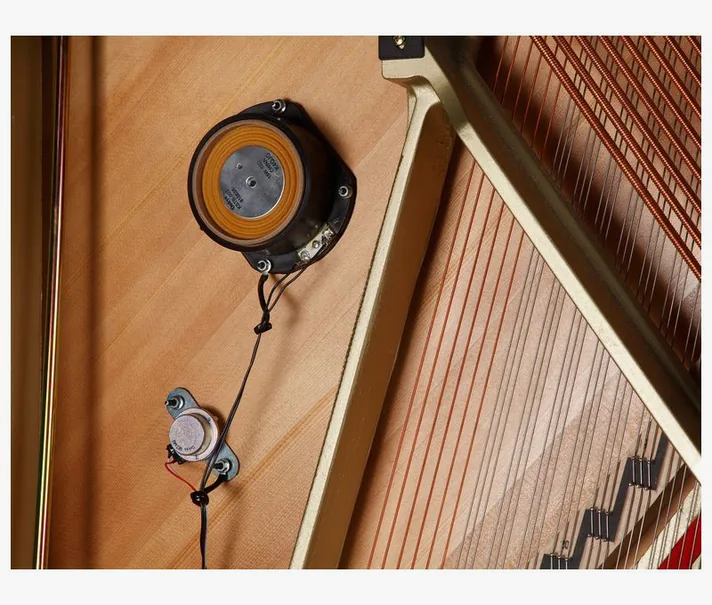 Kawai K-200 AURES 2 E/P Piano, kast en pedalen, foto 3