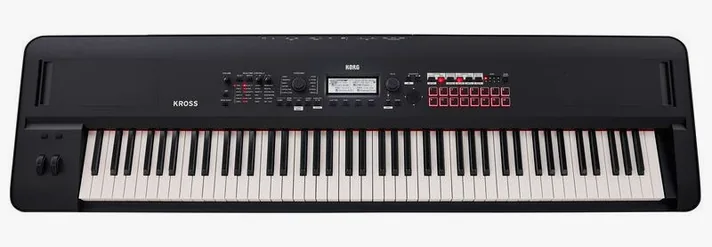Korg Kross 2-88MB, schuin van boven, foto 3