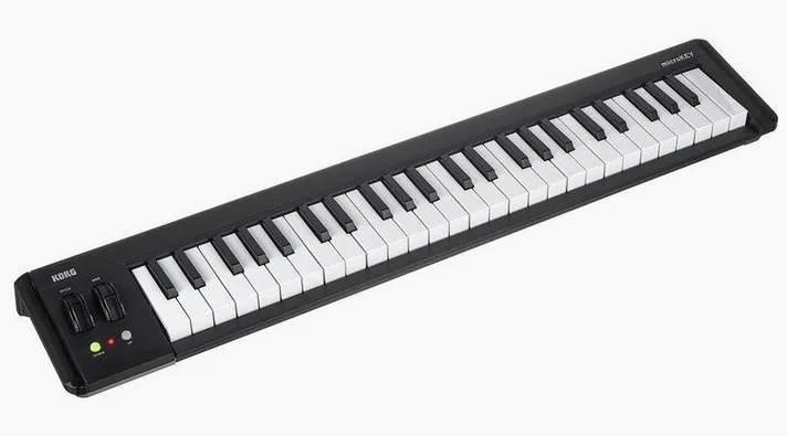 Korg microKEY 49 MkII, schuin van boven, foto 2