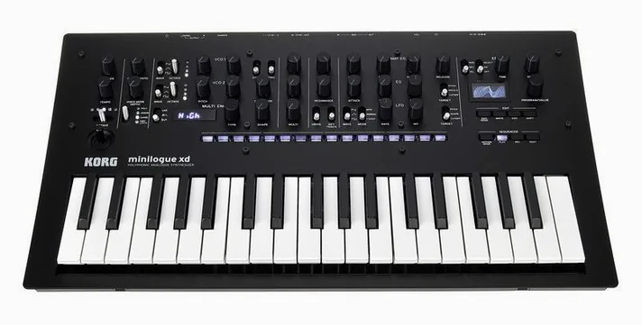 Korg Minilogue XD, zijaanzicht, foto 2