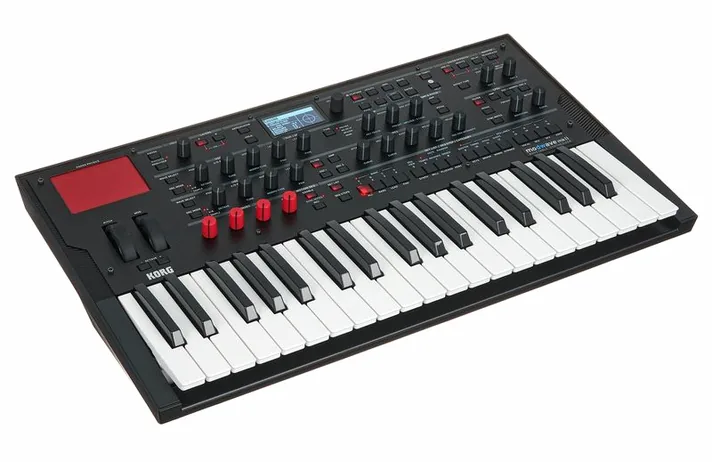 Korg Modwave MKII, zijaanzicht, foto 3