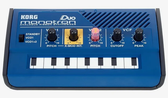 Korg Monotron Duo, zijaanzicht, foto 2