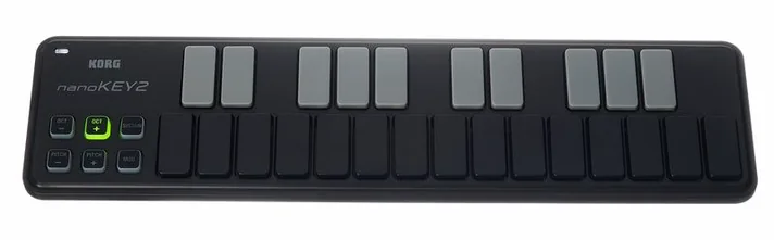 Korg nanoKEY 2 black, schuin van boven, foto 2