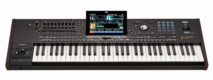 Korg PA-5X 61 Oriental, schuin van boven, foto 2