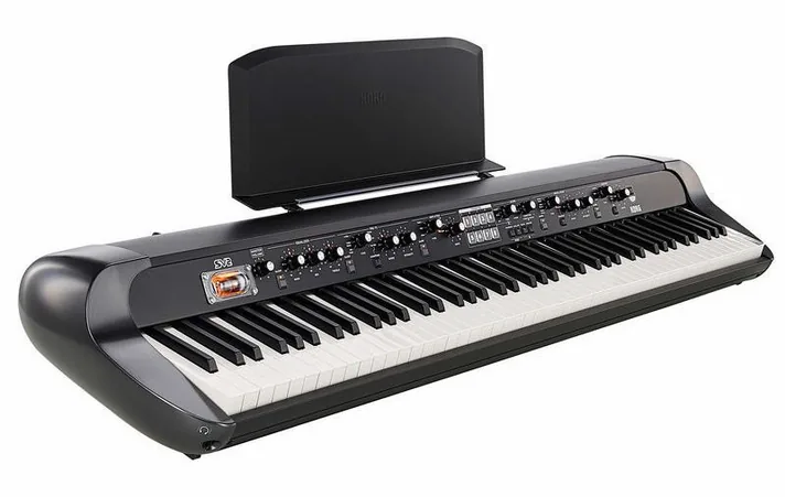 Korg SV-2 88, achterzijde met aansluitingen, foto 4