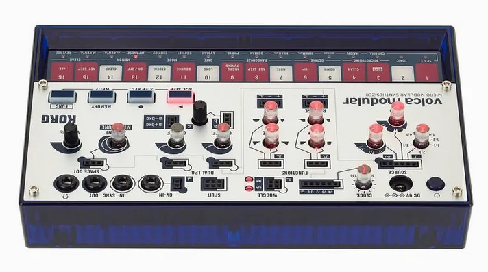 Korg Volca Modular, schuin van boven, foto 4