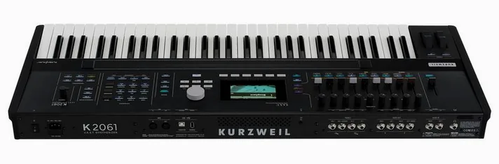 Kurzweil K2061, achterzijde met aansluitingen, foto 4