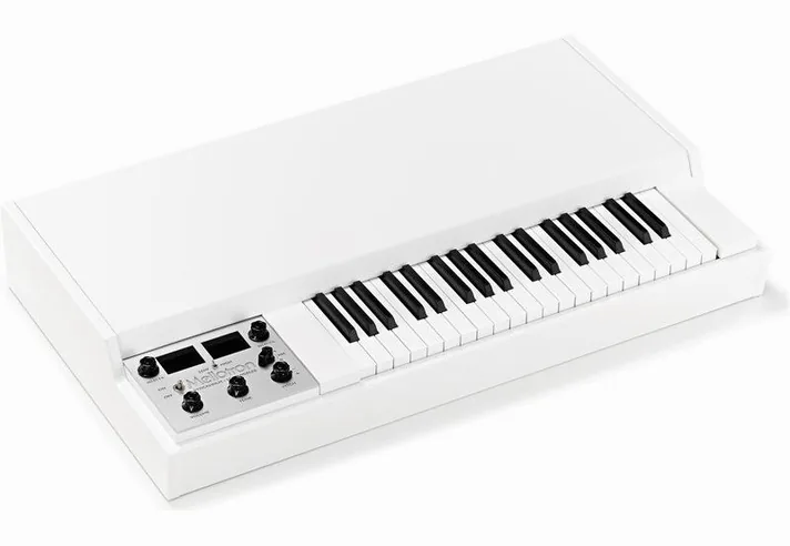 Mellotron M4000D, klavier, foto 3
