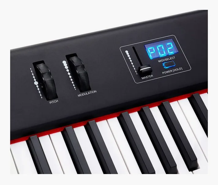 Midiplus Stage 88, schuin van boven, foto 4
