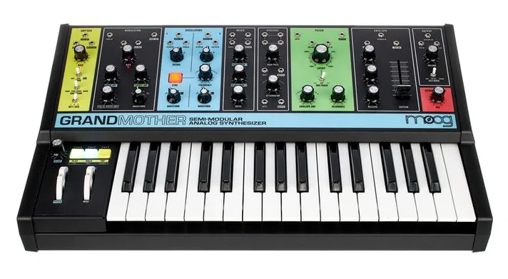 Moog Grandmother, vooraanzicht, foto 2