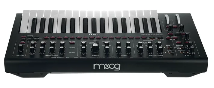 Moog Messenger, regelaars en knoppen, foto 4