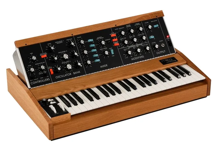 Moog Minimoog Bob Moog Tribute Ed., schuin van boven, foto 3