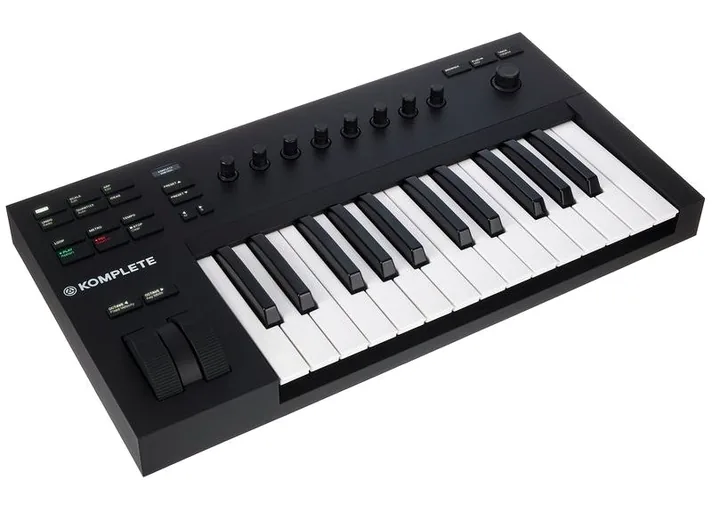 Native Instruments Komplete Kontrol A25, vooraanzicht, foto 3