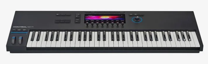 Native Instruments Kontrol S61 MK3 Kompl. 26 Ult., achterzijde met aansluitingen, foto 3