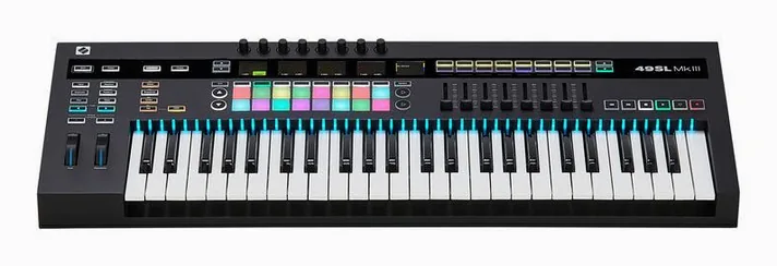 Novation 49SL MKIII, zijaanzicht, foto 2