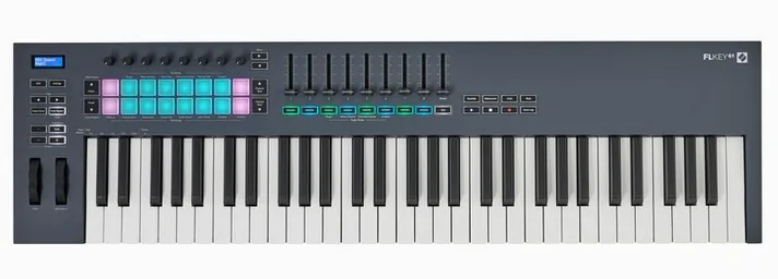 Novation FLkey 61, pads en regelaars, foto 3