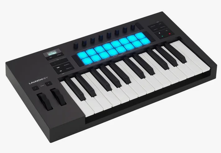 Novation Launchkey 25 MK4, zijaanzicht, foto 3