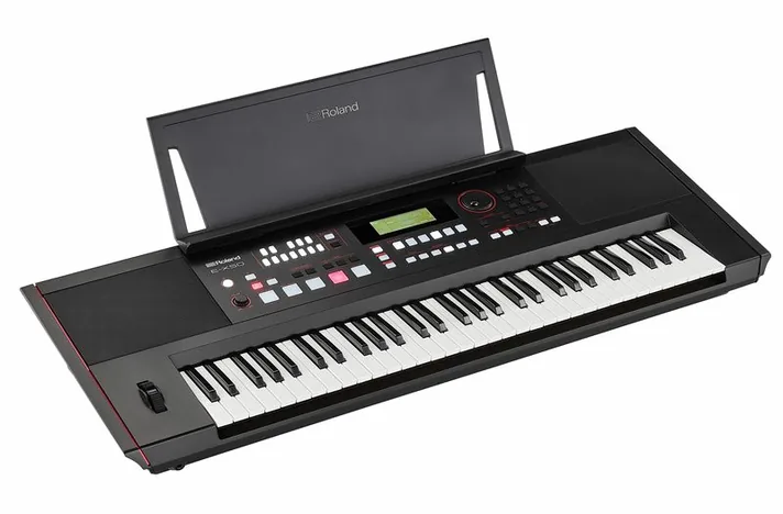 Roland E-X50, vooraanzicht, foto 3