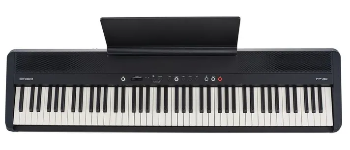 Roland FP-40 BK, schuin van boven, foto 4