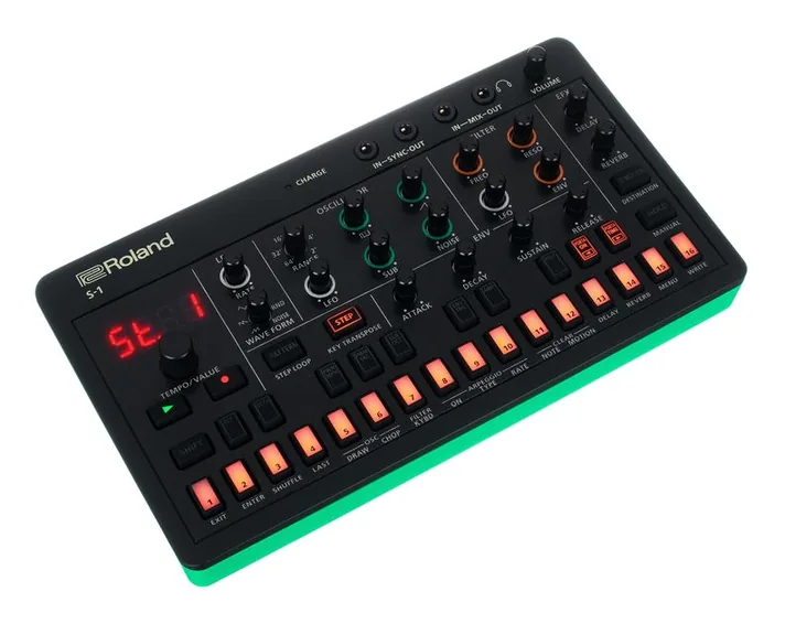 Roland AIRA Compact S-1 Tweak Synth, klavier, foto 3