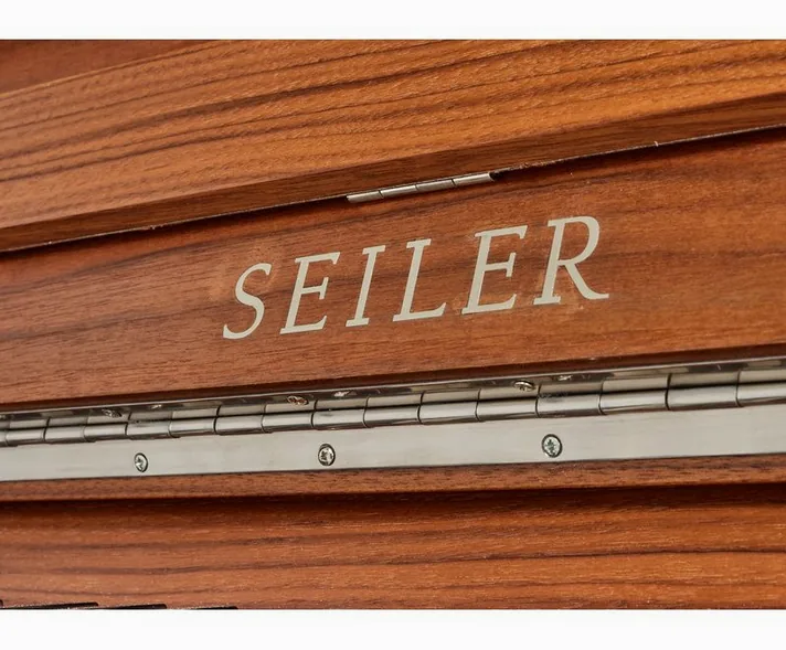 Seiler 116 Impuls Walnut waxed, zijaanzicht, foto 4