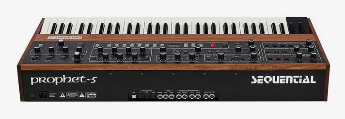 Sequential Prophet 5, zijaanzicht, foto 4