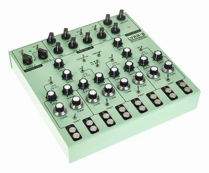 SOMA Lyra-8 Green, regelaars en knoppen, foto 3