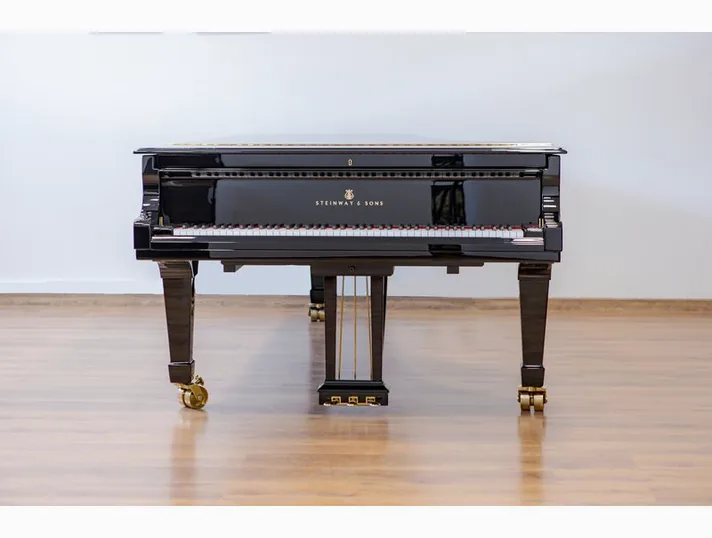 Steinway & Sons D-274, detail van de afwerking, foto 4