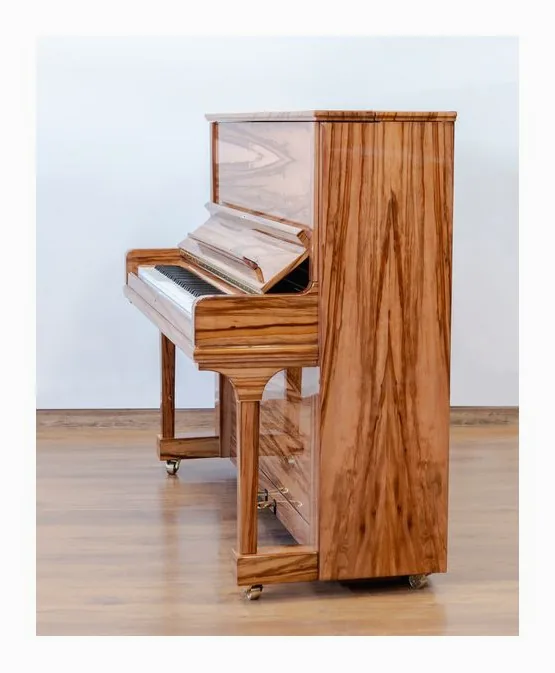 Steinway & Sons V-125 Amberwood, klavier en lessenaar, foto 4