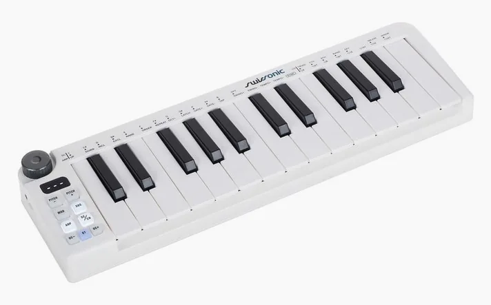 Swissonic MiniKey 25, pads en regelaars, foto 3