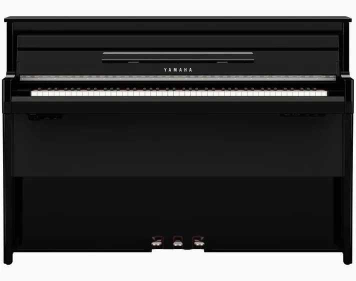 Yamaha NU1XA Avant Grand, vooraanzicht, foto 2