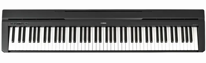 Yamaha P-45 B, schuin van boven, foto 3