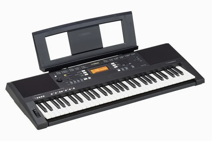 Yamaha PSR-A350, zijaanzicht, foto 3